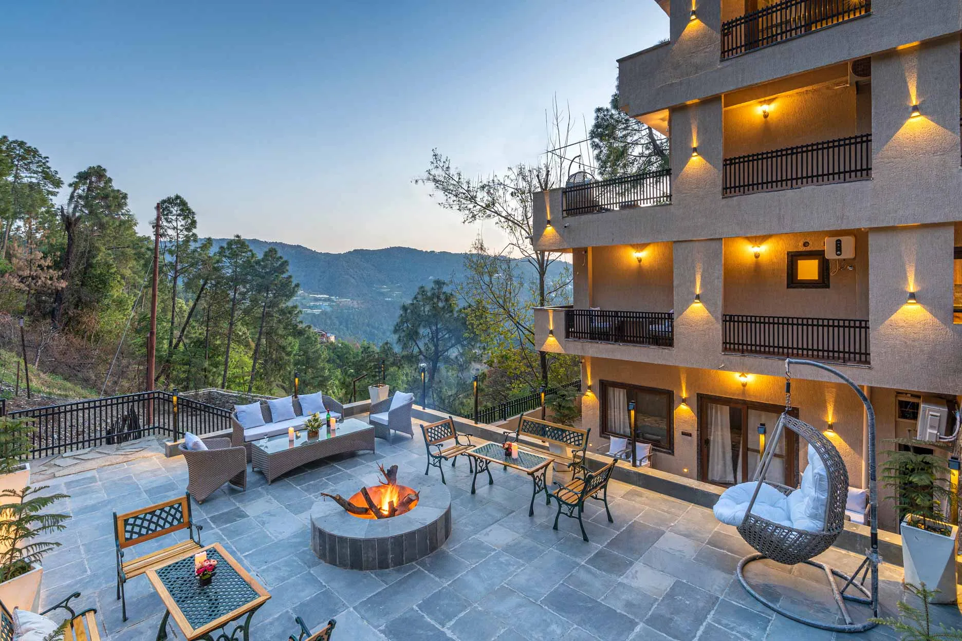 AnVira estate terrace, Chail
